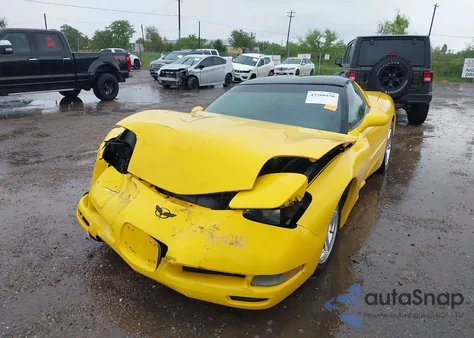 2004 Chevrolet Corvette из США, поврежденный, VIN 1G1YY22G945102061